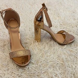 ✨Rose gold heels✨ Never worn! Size 7.5